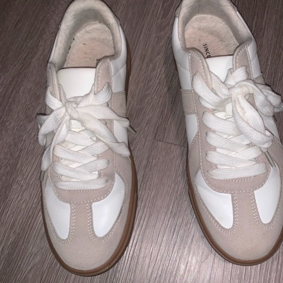 White and Beige Sneakers - Picture 1 of 2